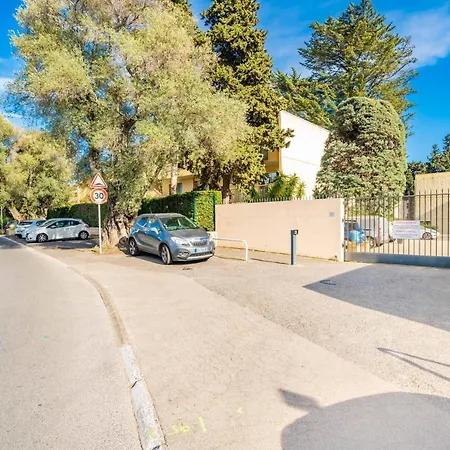 Appartement Spacieux 3 Pieces A 5 Min Des Plages A Pieds Antibes