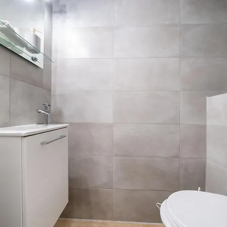 Spacieux 3 Pieces A 5 Min Des Plages A Pieds Appartement *